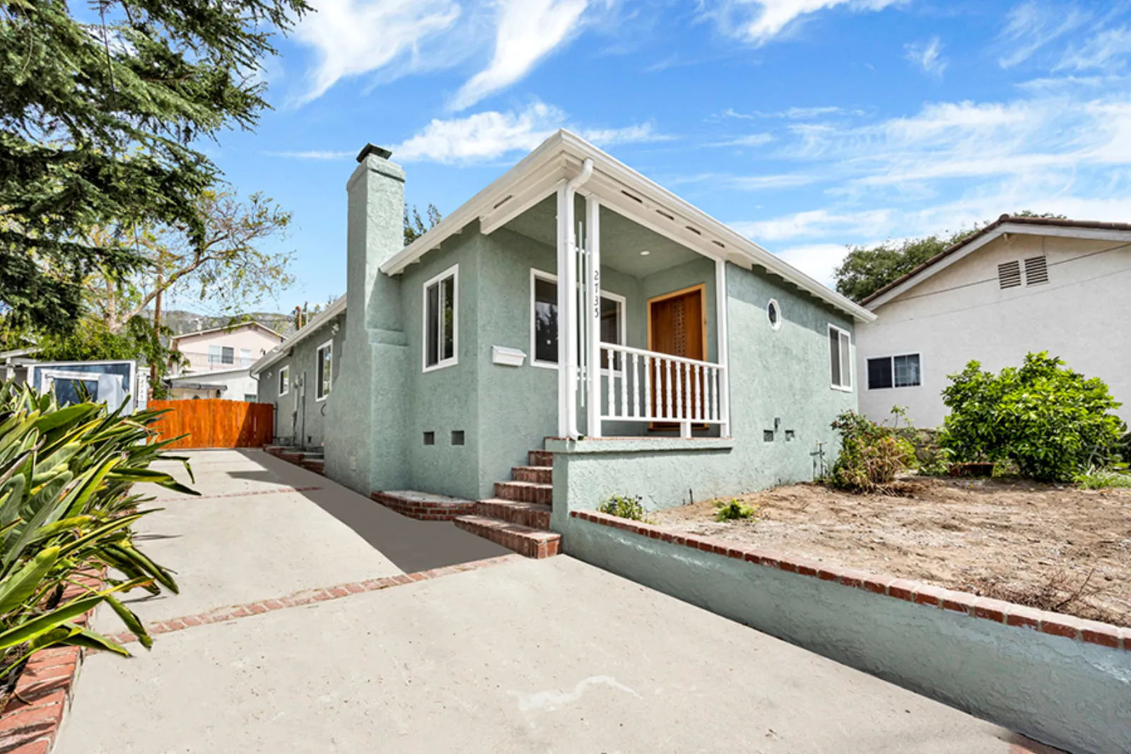 Completed home addition on the Franklin Street residence in La Crescenta by PMK Development