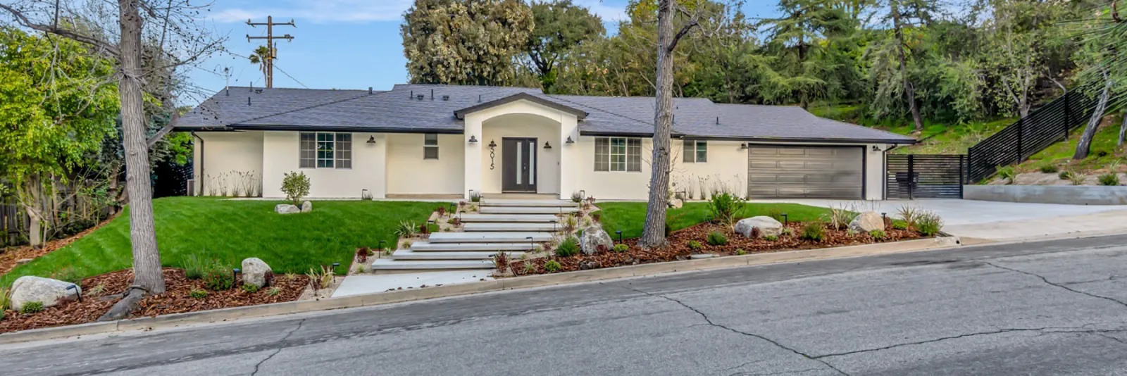 Exterior of a 927 sq ft addition and full home renovation in La Cañada Flintridge, California, by PMK Development