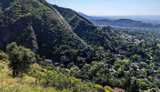 Sierra Madre, CA